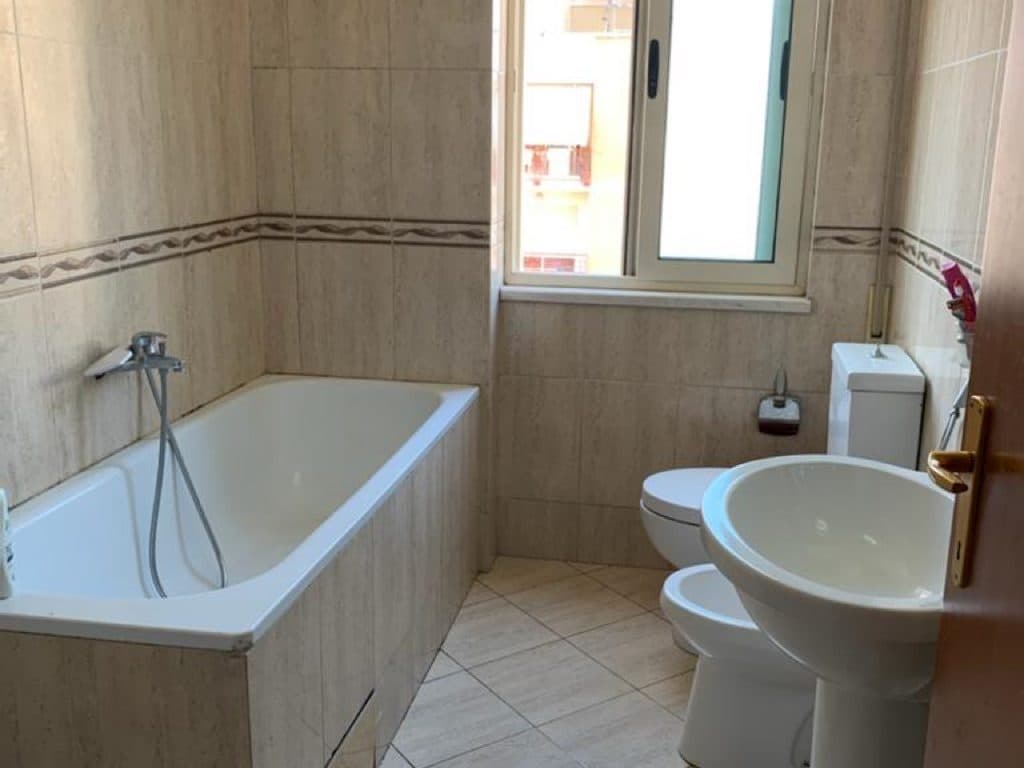 JEPET ME QIRA APARTAMENT 1+1 TEK KOMPLEKSI VIZION PLUS, DON BOSKO! 2
