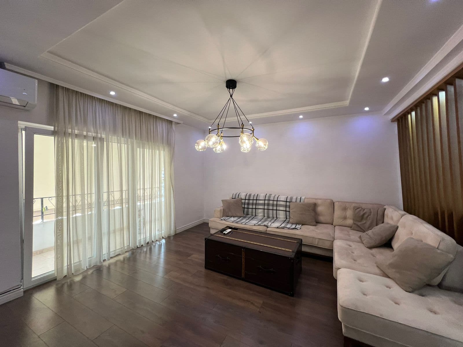 JEPET APARTAMENT 2+1+2 ME QIRA TEK KOMUNA E PARISIT!