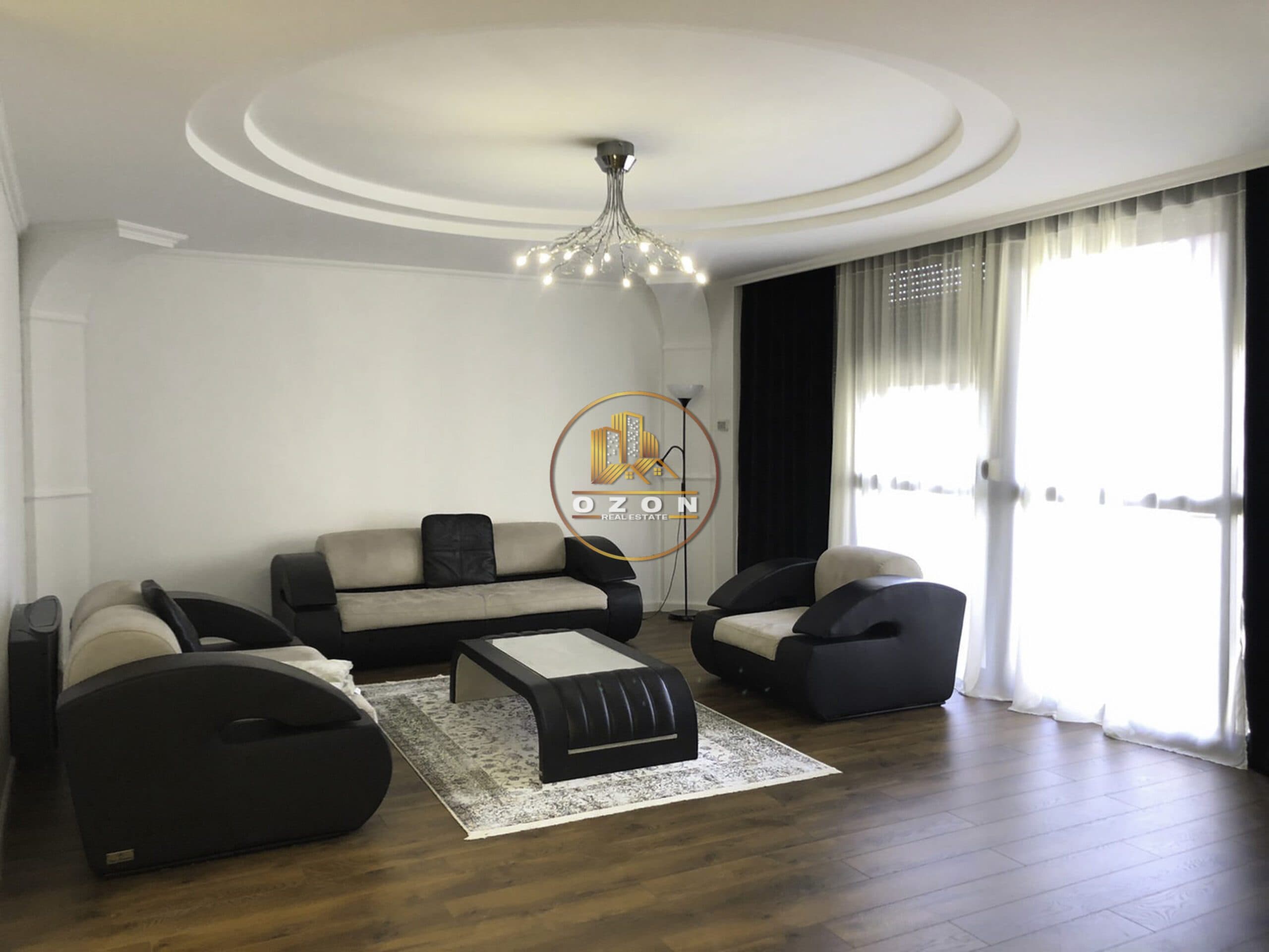 JEPET APARTAMENT 3+1 ME QERA PRANE AIR ALBANIA STADIUM !