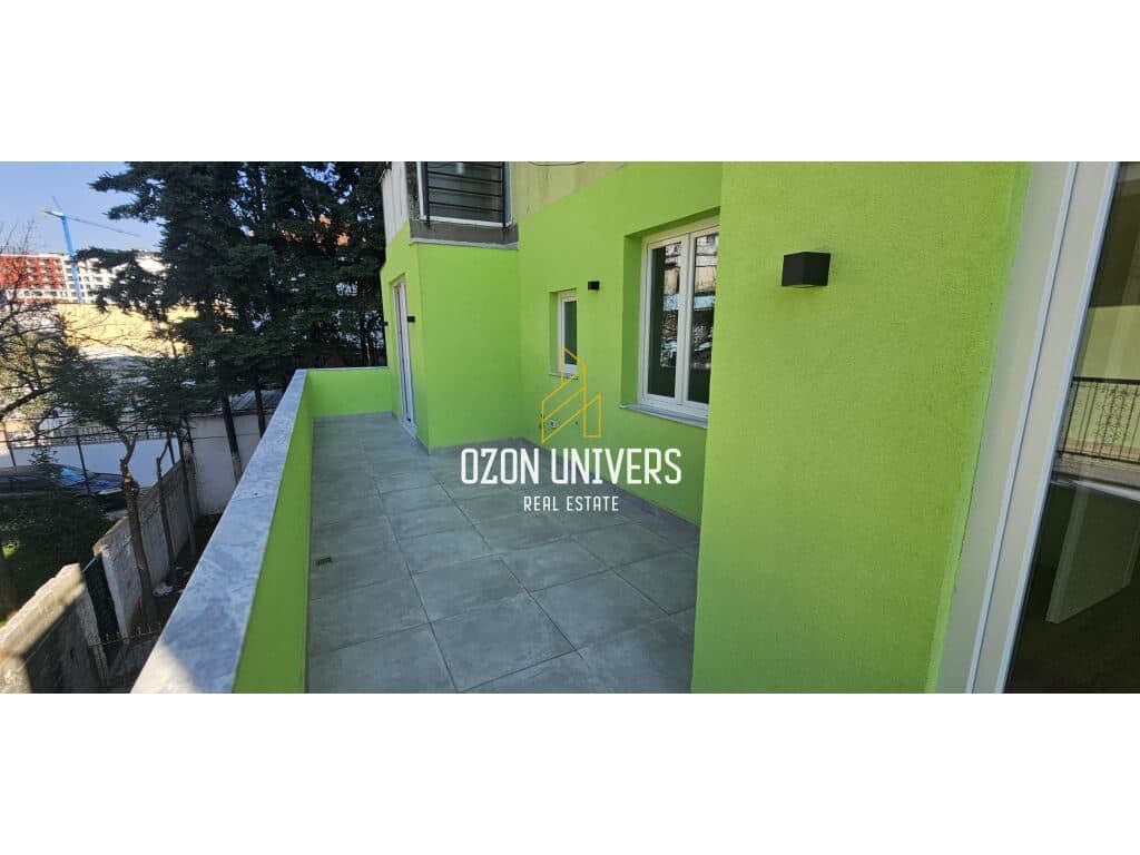 Shitet Apartament 3+1 Në Don Bosko, pranë Xhamisë! 4