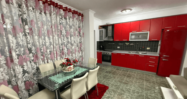 APARTAMENT PER QIRA 2+1+2 TEK 21 DHJETORI! 2