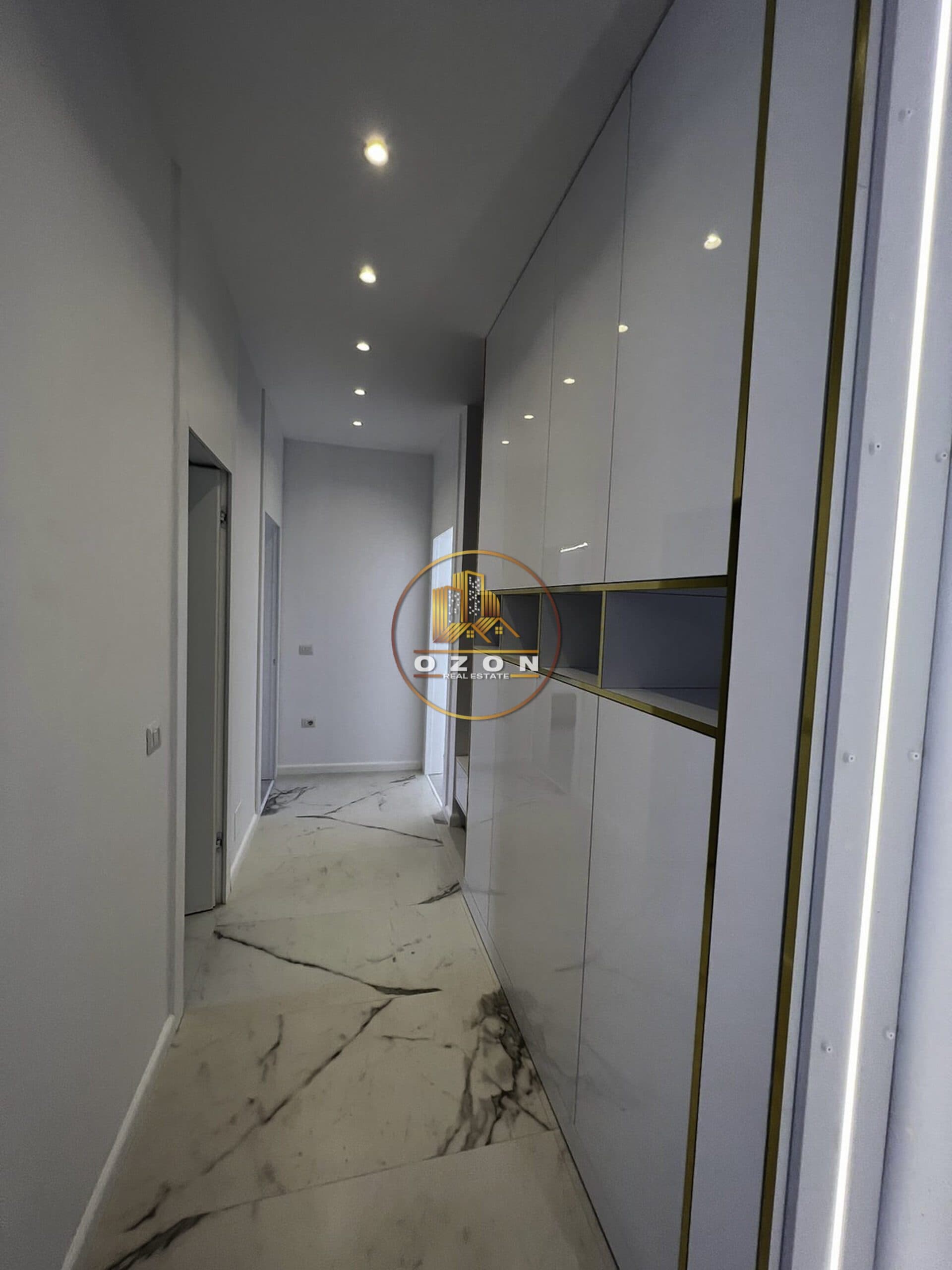 REZIDENCE NE TEG !! SHITET OSE JEPET ME QERA APARTAMENT 2+1 .