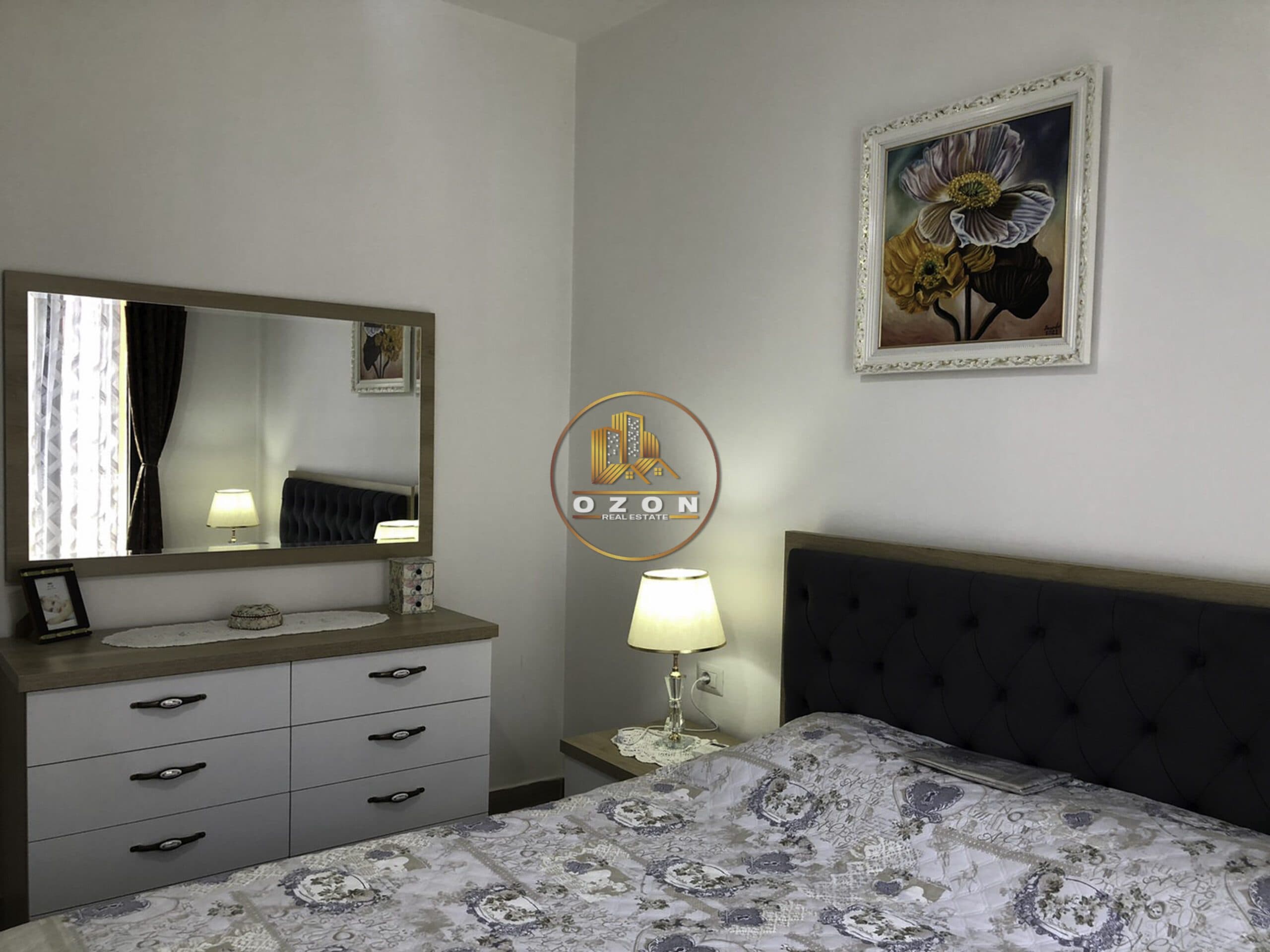 APARTAMENT 1+1 ME QERA TEK 21 DHJETORI ! 3