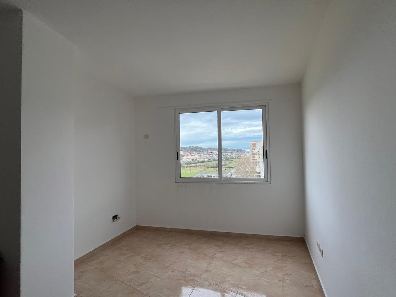 Jepet me Qira Apartament 2+1, Kompleksi Frahtari! 4