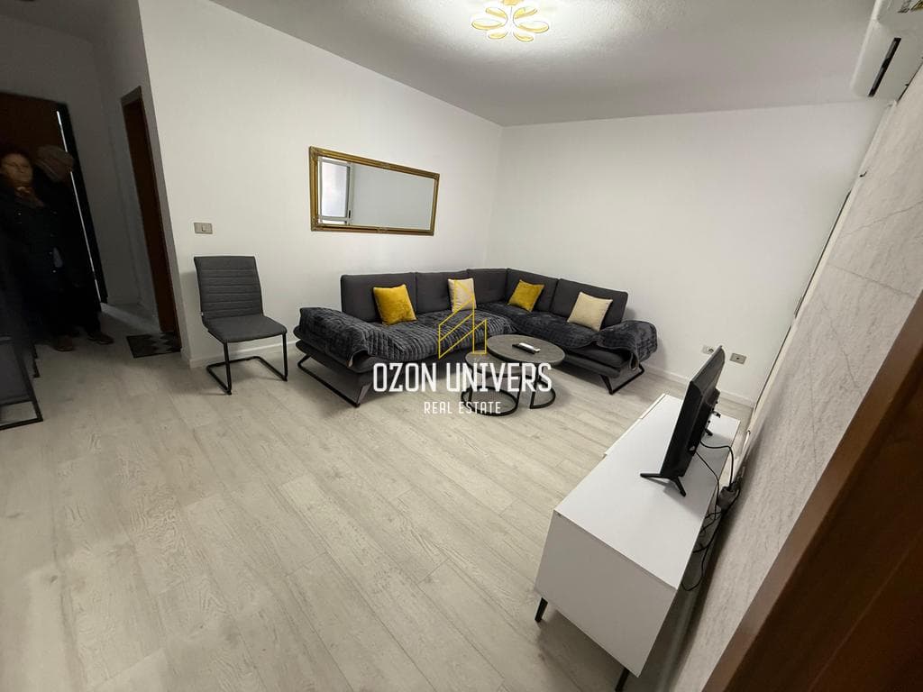 Apartament 1+1 për qira te Komuna e Parisit!