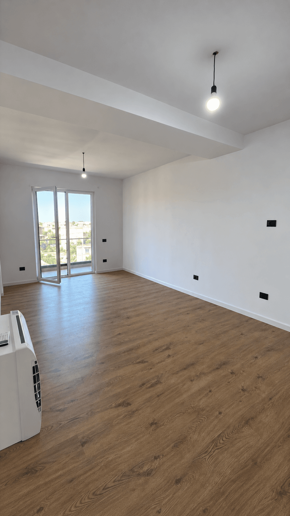Apartament 2+1 për shitje në Paskuqan!