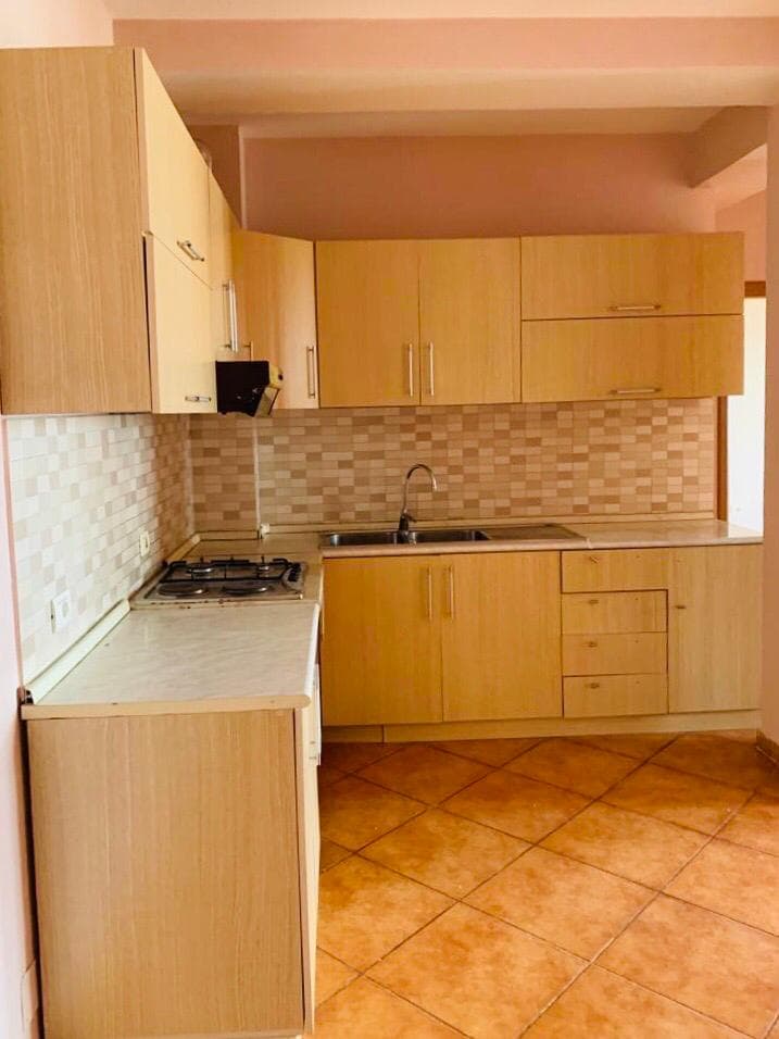 Apartament per qira 2+1 . Adresa : Myslym Shyri 2