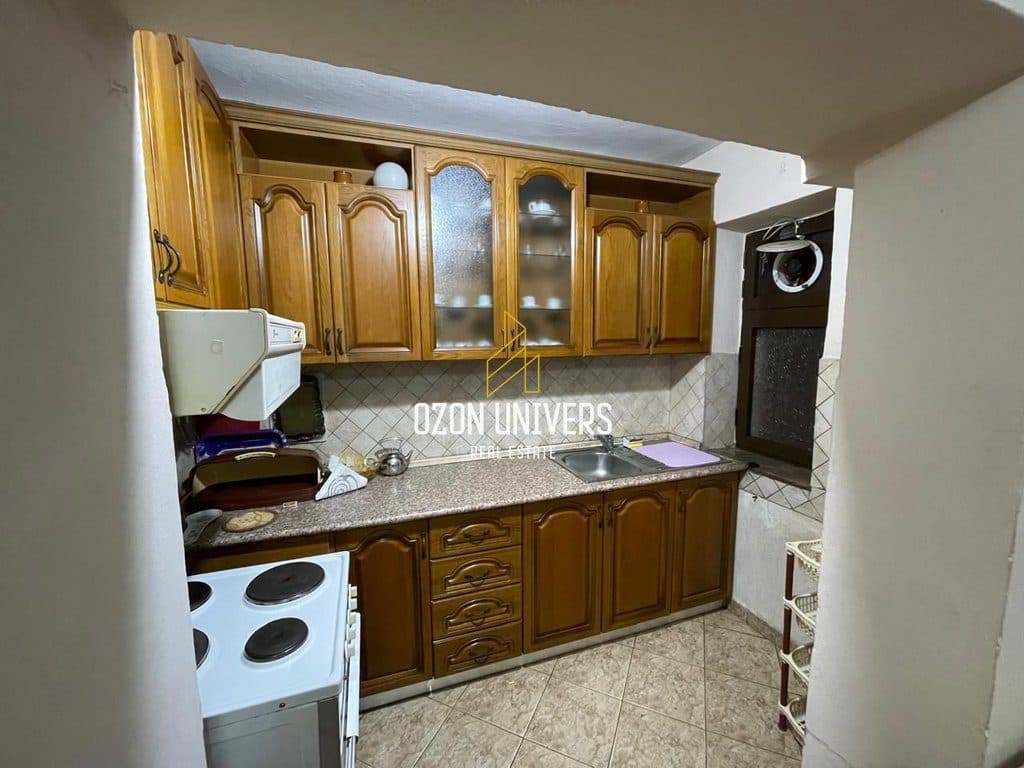 Apartament 1+1 për qira në Myslym Shyr! 2