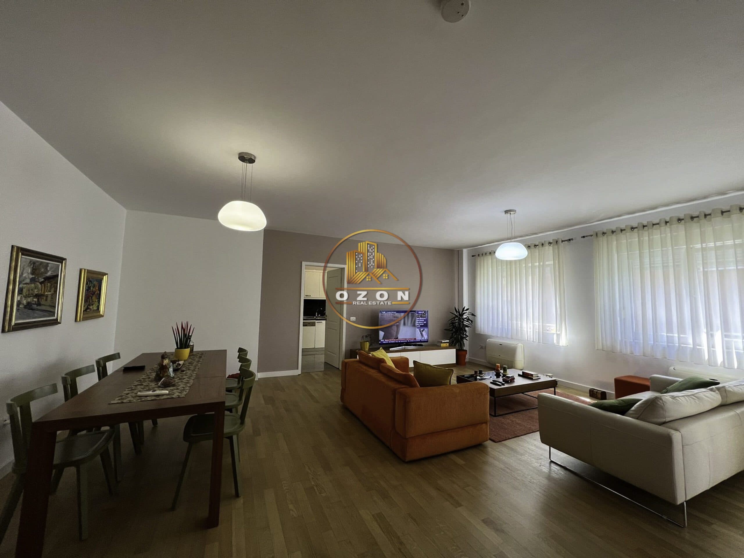 SHITET/QERA APARTAMENT 3+1+3 NE REZIDENCE PRANE TEG !