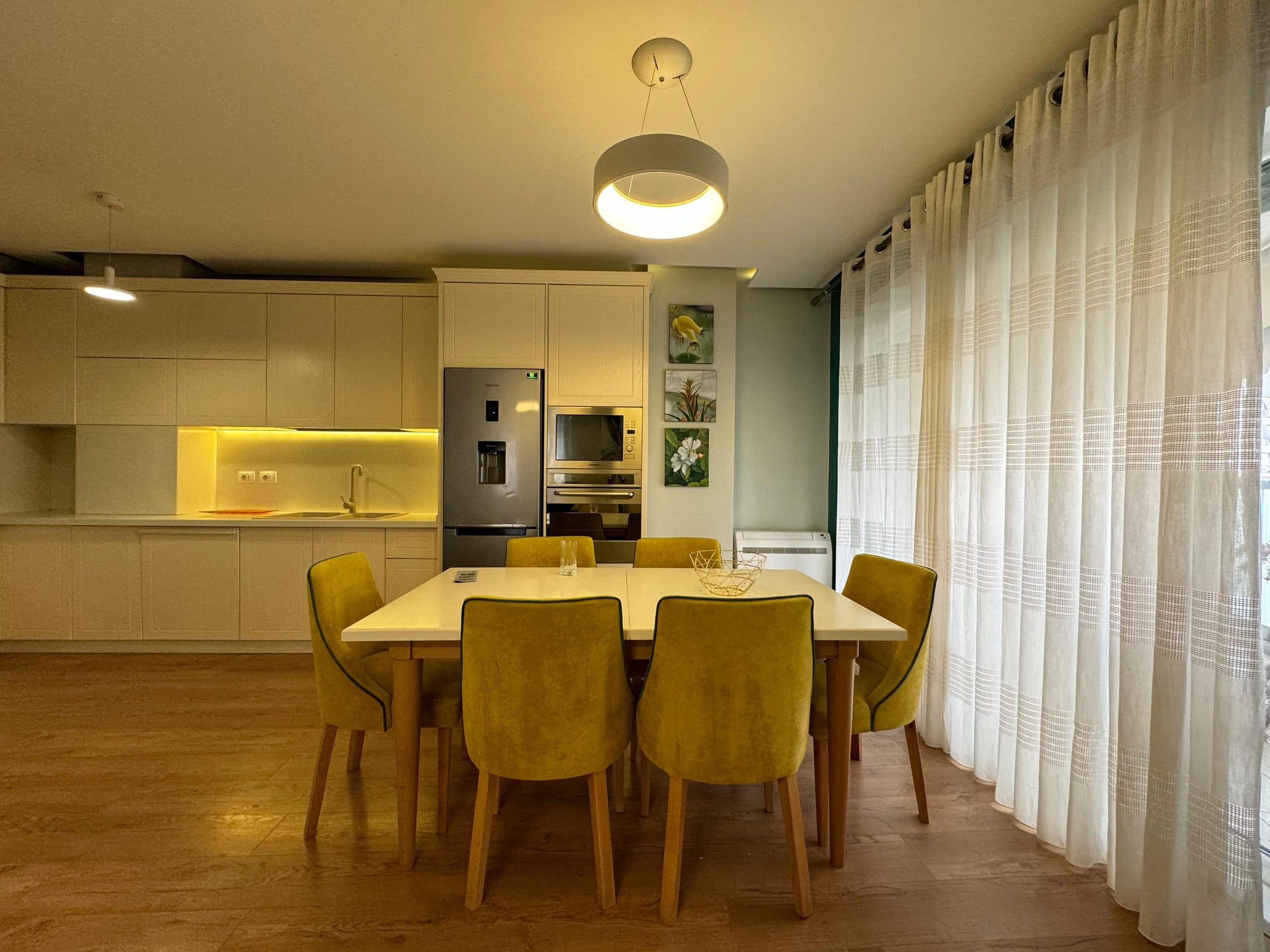Jepet me Qira Apartament 2+1+2 tek 21 Dhjetori, në Kompleksin Kontakt! 4