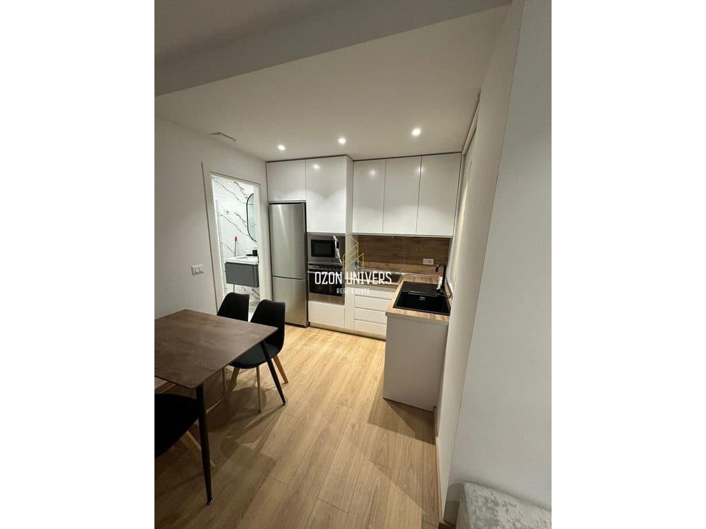 Apartament 1+1 për qira pranë Ringu-t – Zogu i Zi! 4
