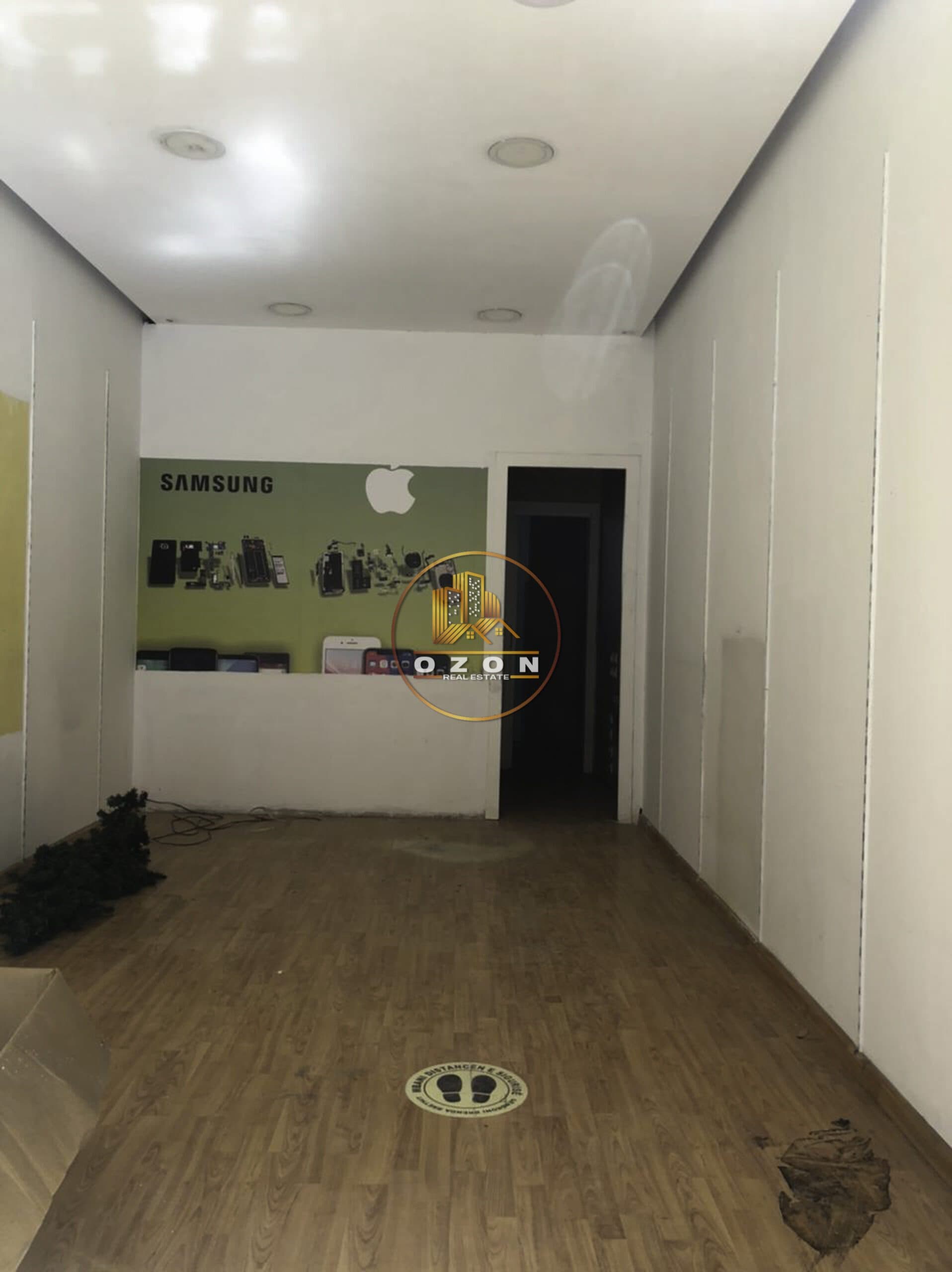 Ambient biznesi per qera , Adresa : Rruga e Durresit