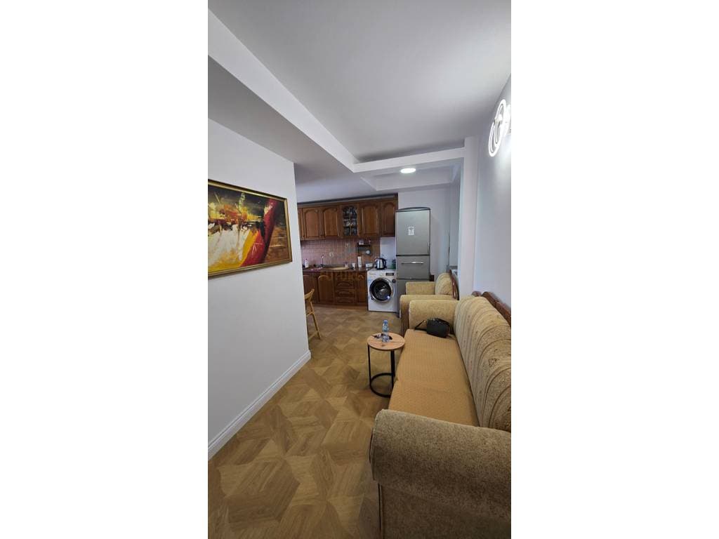 Shitet , Apartament 2+1 , Selite , Tirane 3