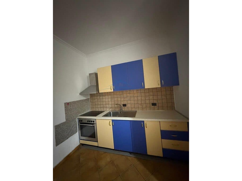 Qera , Apartament 1+1 , Stadiumi Dinamo , Tirane 2