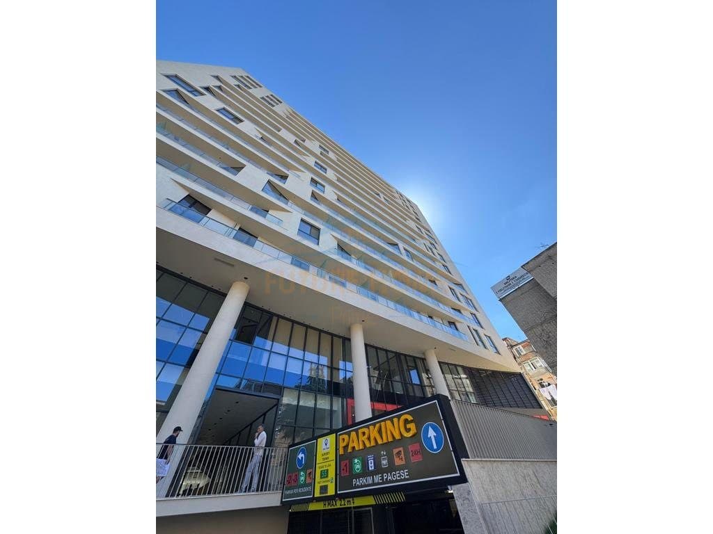 Shitet, Apartament 3+1+2 , Rruga "Mine Peza" , Tiranë!