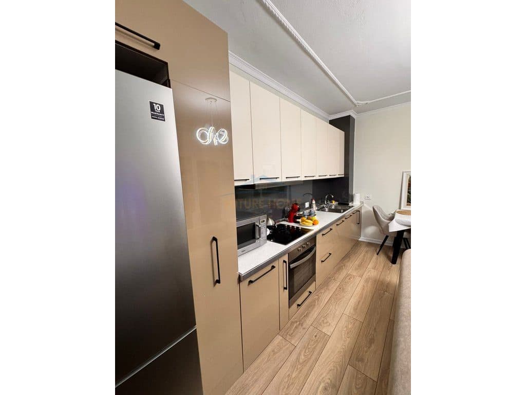 Qera , Apartament 3+1+2, Bulevardi B.Curri , Tirane 3
