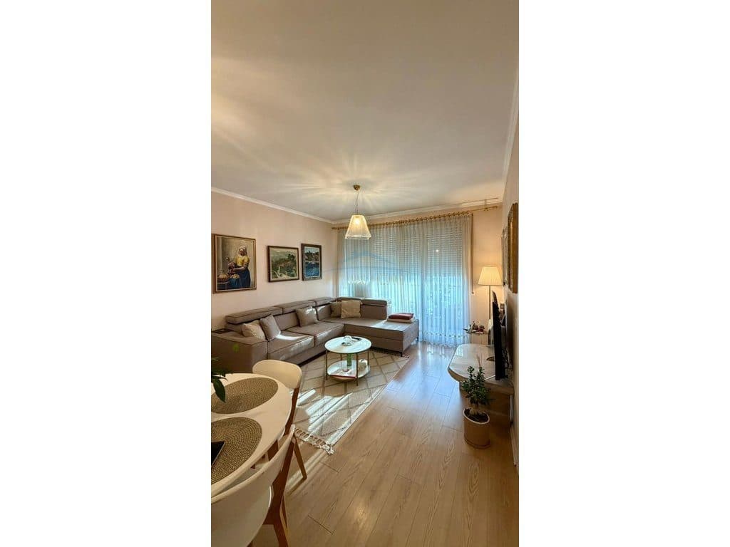 Qera , Apartament 1+1 , Fiori Di Bosco , Don Bosko