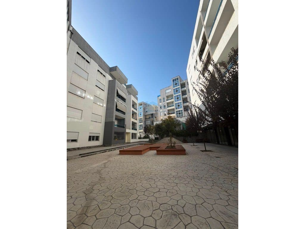Qera , Apartament 2+1+2 , Kopshti Zoologjik , Tirane