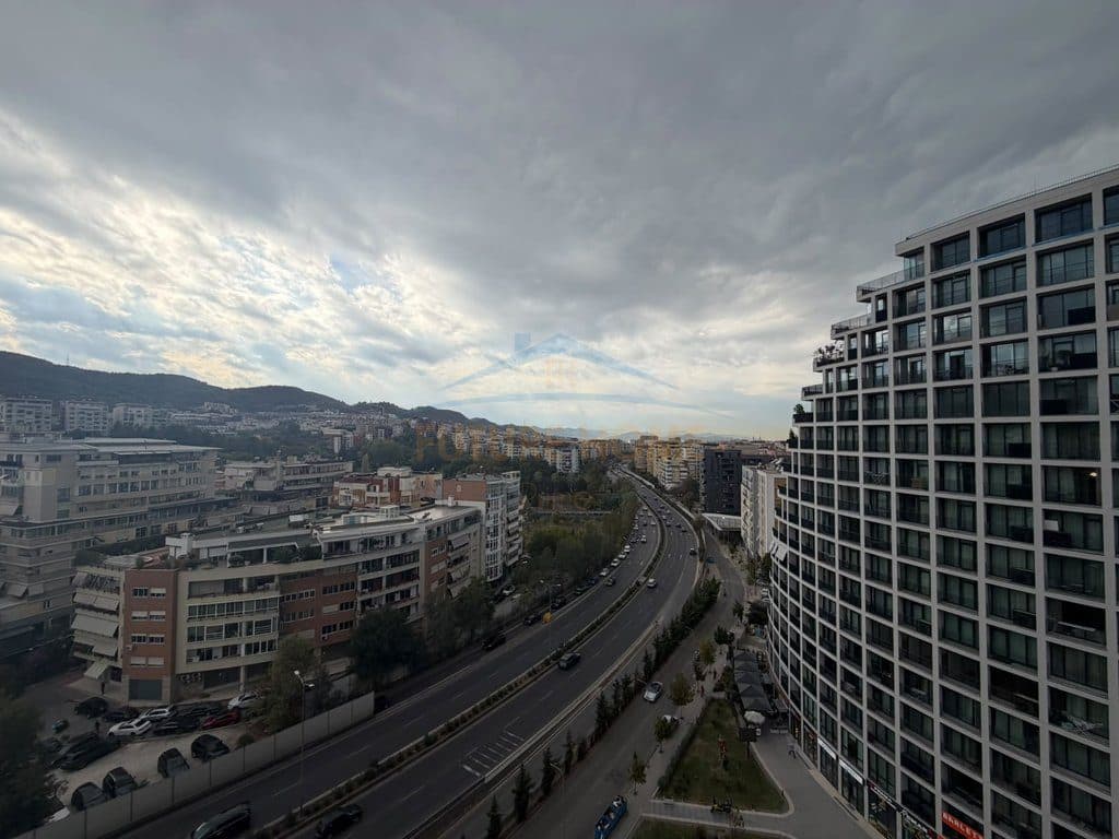 Shitet, Apartament 2+1+2+ Post Parkimi, Lake View Residence, Tiranë.