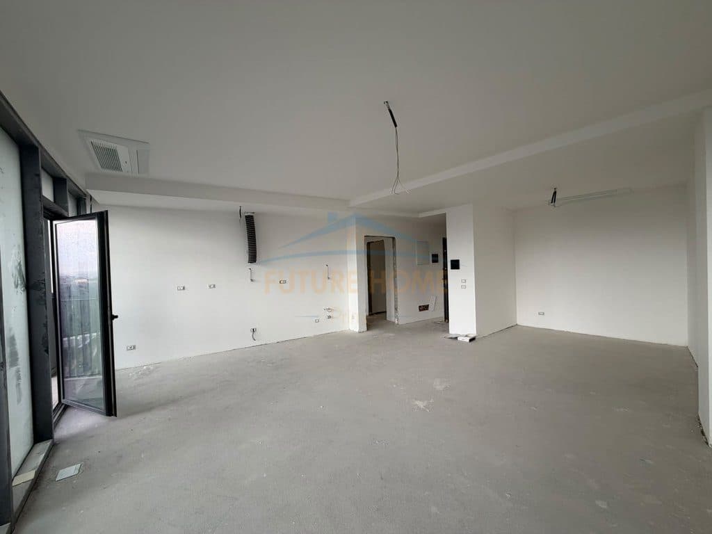 Shitet, Apartament 2+1+2+ Post Parkimi, Lake View Residence, Tiranë. 2
