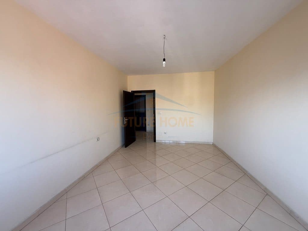 Qera , Apartament 2+1+2 , Unaza e re , Tirane 2