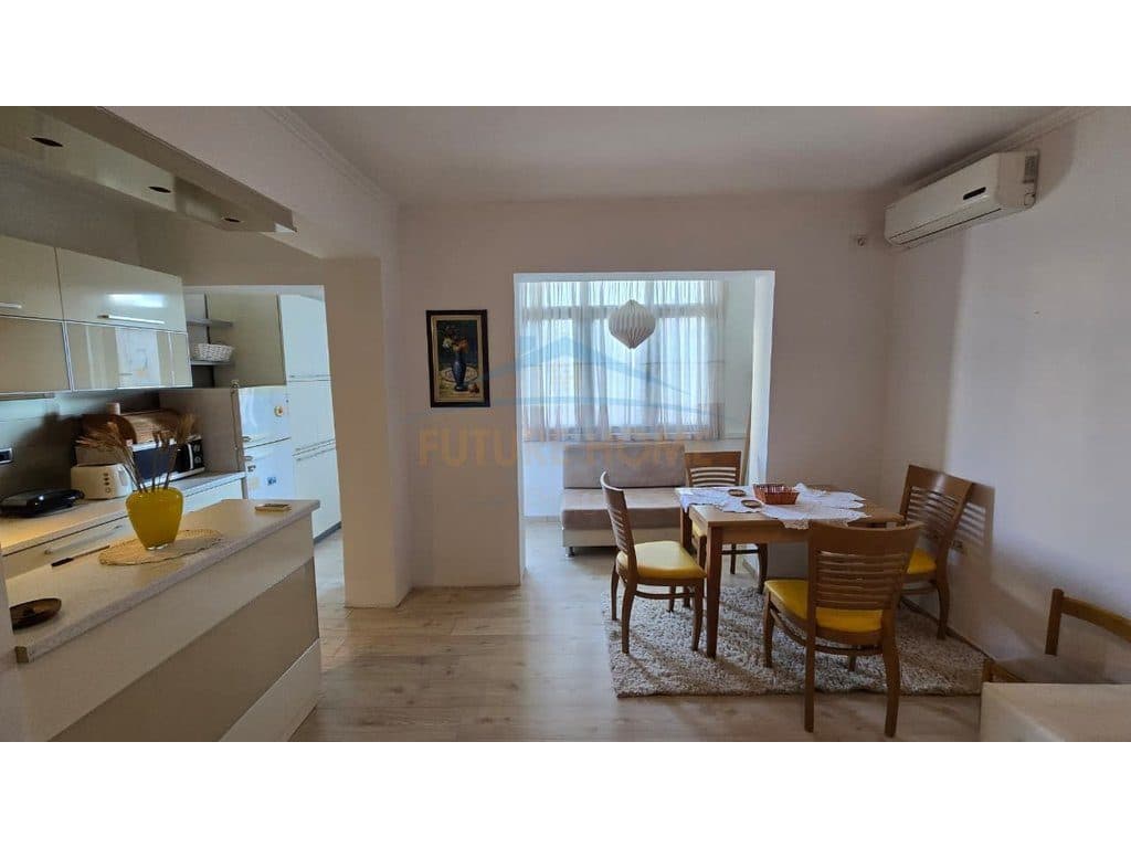 Qera , Apartament 1 +1 , Myslym Shyri , Tirane 3
