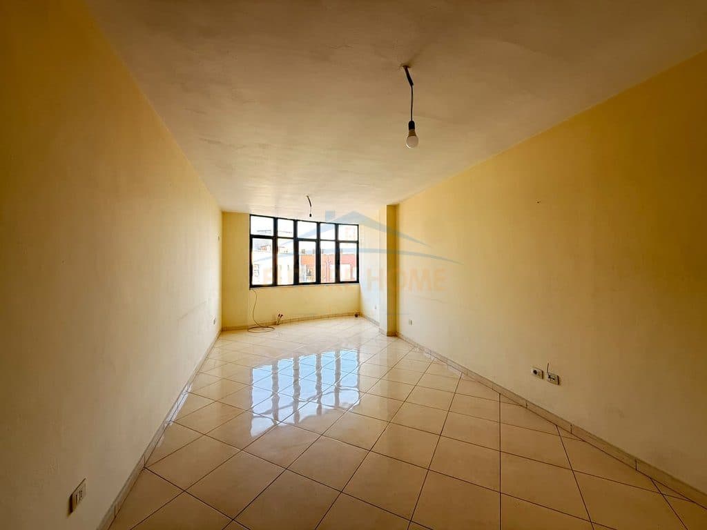 Qera , Apartament 2+1+2 , Unaza e re , Tirane 4