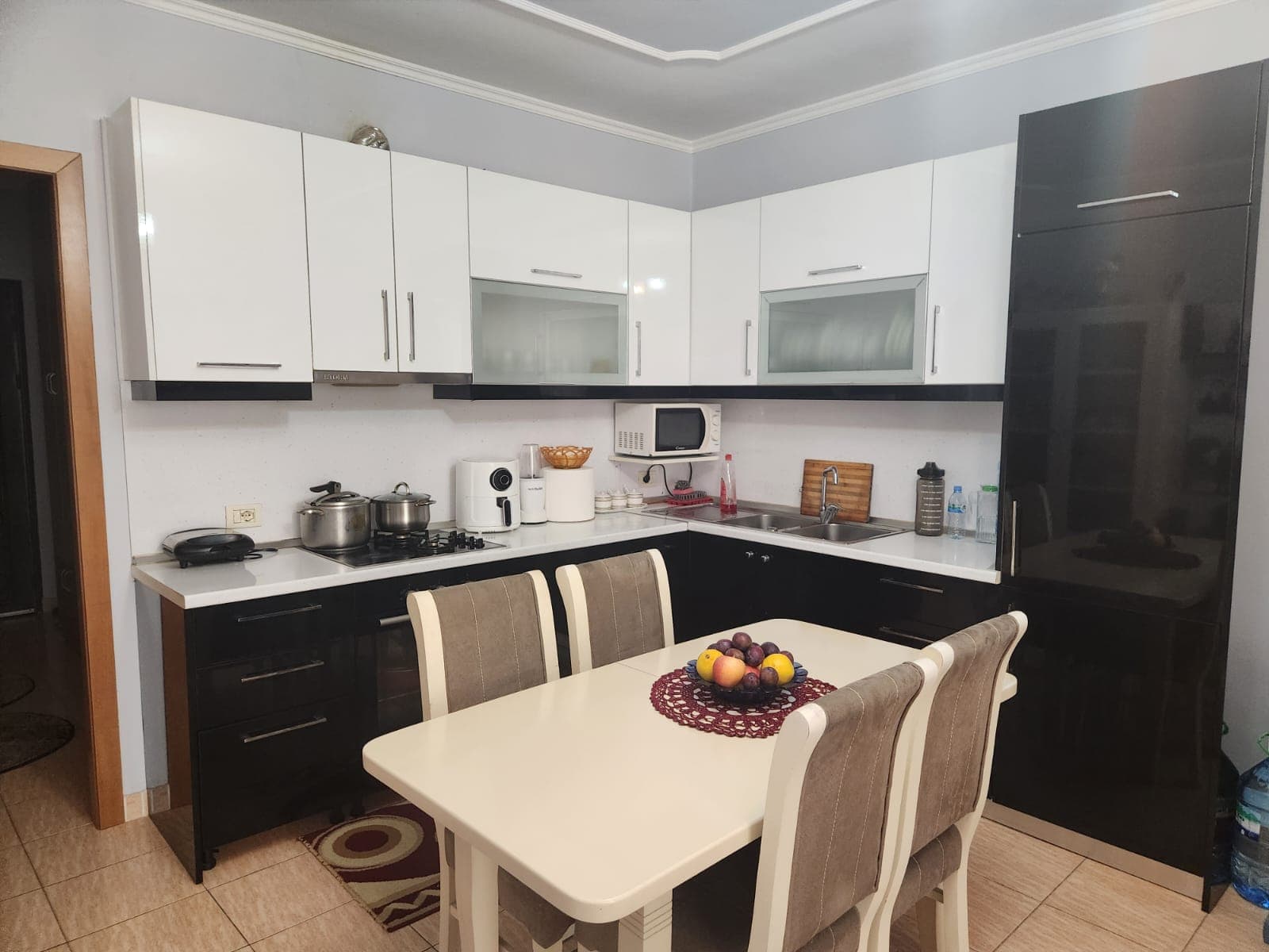 Shitet, Apartament 2+1, Fresku, Tiranë - 143,000€ | 90 m² 2