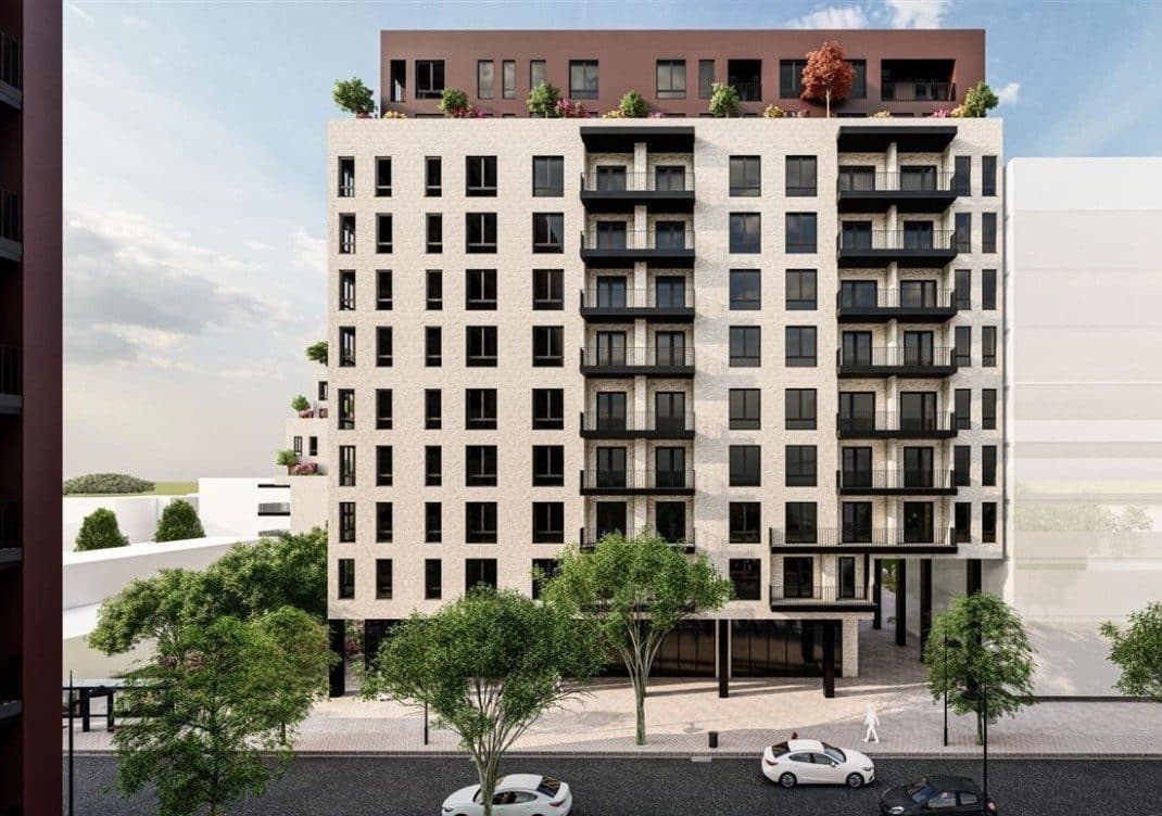 Shitet, Apartament 2+1+2, Kompleksi Aura, Tiranë