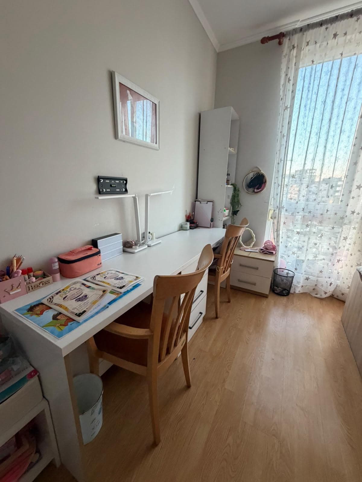Qera, Apartament 2+1+2 , 21 Dhjetori, Tiranë - 90.000 Lekë | 100 m² 4
