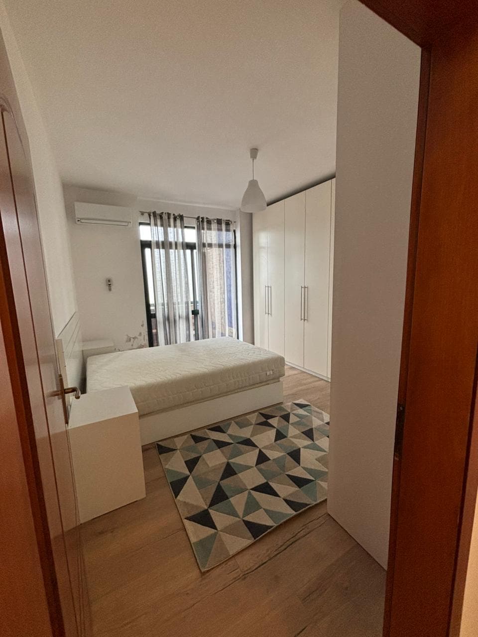 Qera, Apartament 3+1+2 , 21 Dhjetori, Tiranë 4