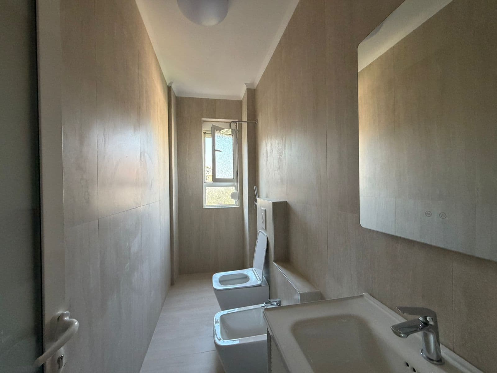 Shitet, Apartament 1+1 , Rruga Dritan Hoxha, Tiranë 4