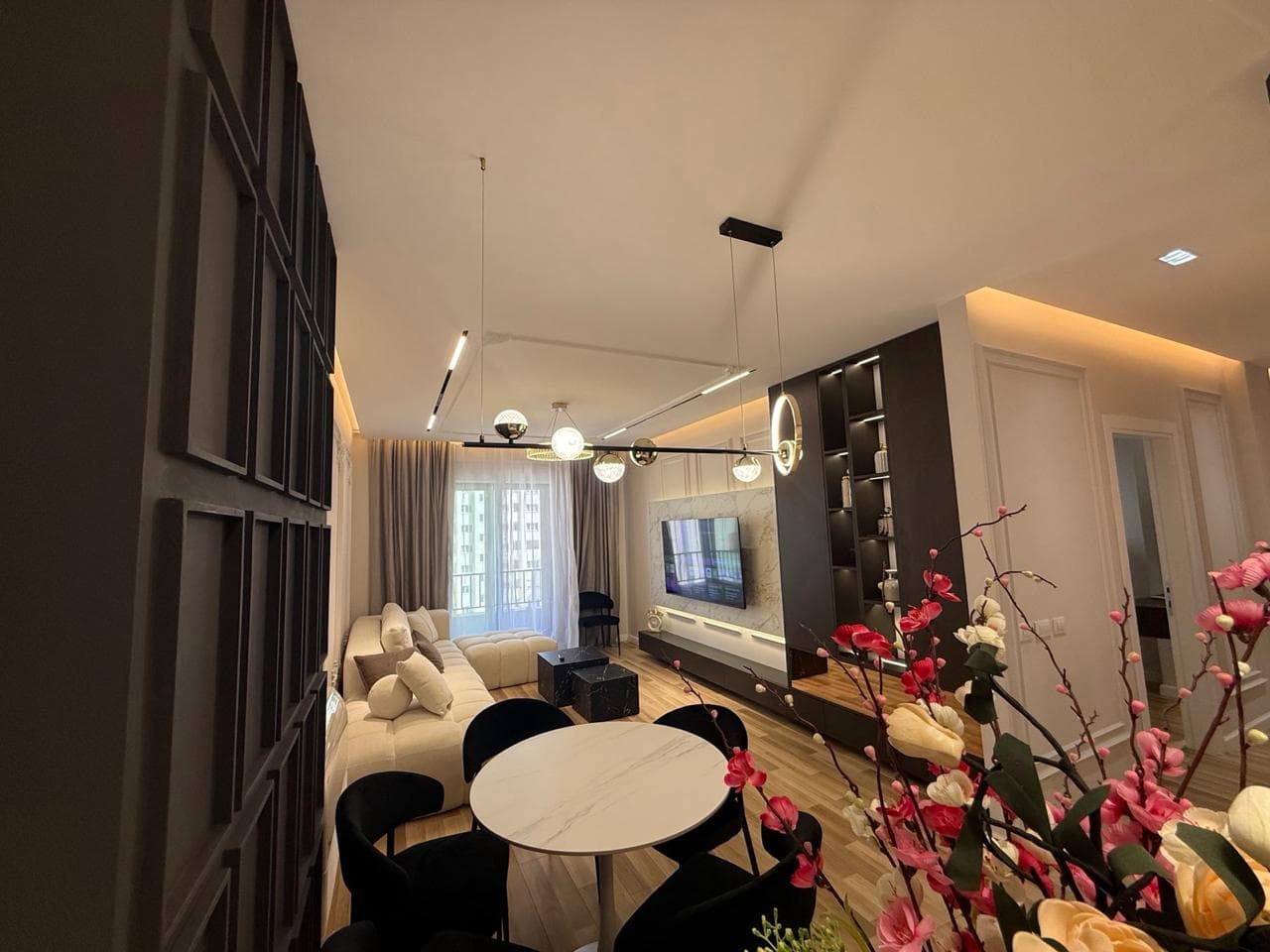 Qera, Apartament 2+1+2 , Unaza e Re, Tiranë