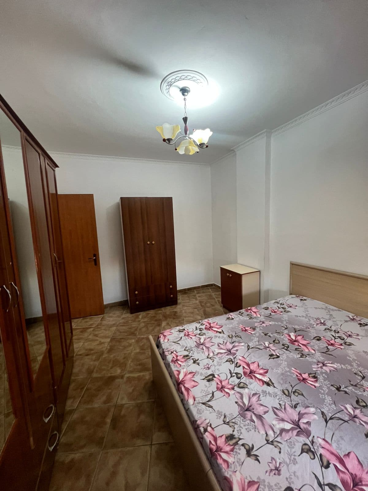 Shitet, Apartament 1+1, Fresku, Tiranë - 75,000€ | 53 m²