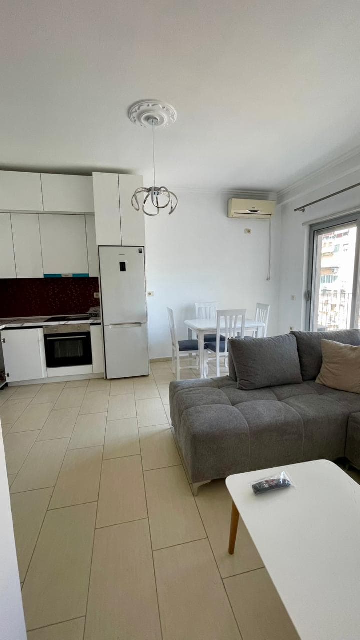 Qera, Apartament 1+1 ,Rruga Him Kolli, Tiranë 3