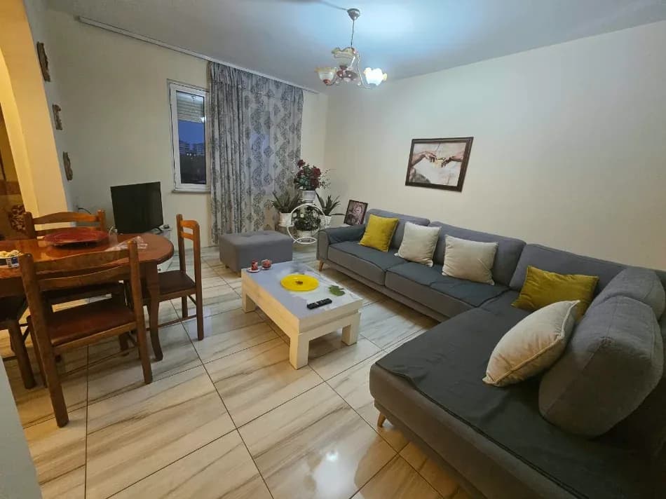 Qera, Apartament 2+1, Laprakë, Tiranë