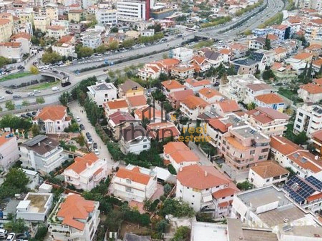 Shitet, Vilë 3 Katëshe, Selitë, Tiranë - 580.000€ | 285 m² 1