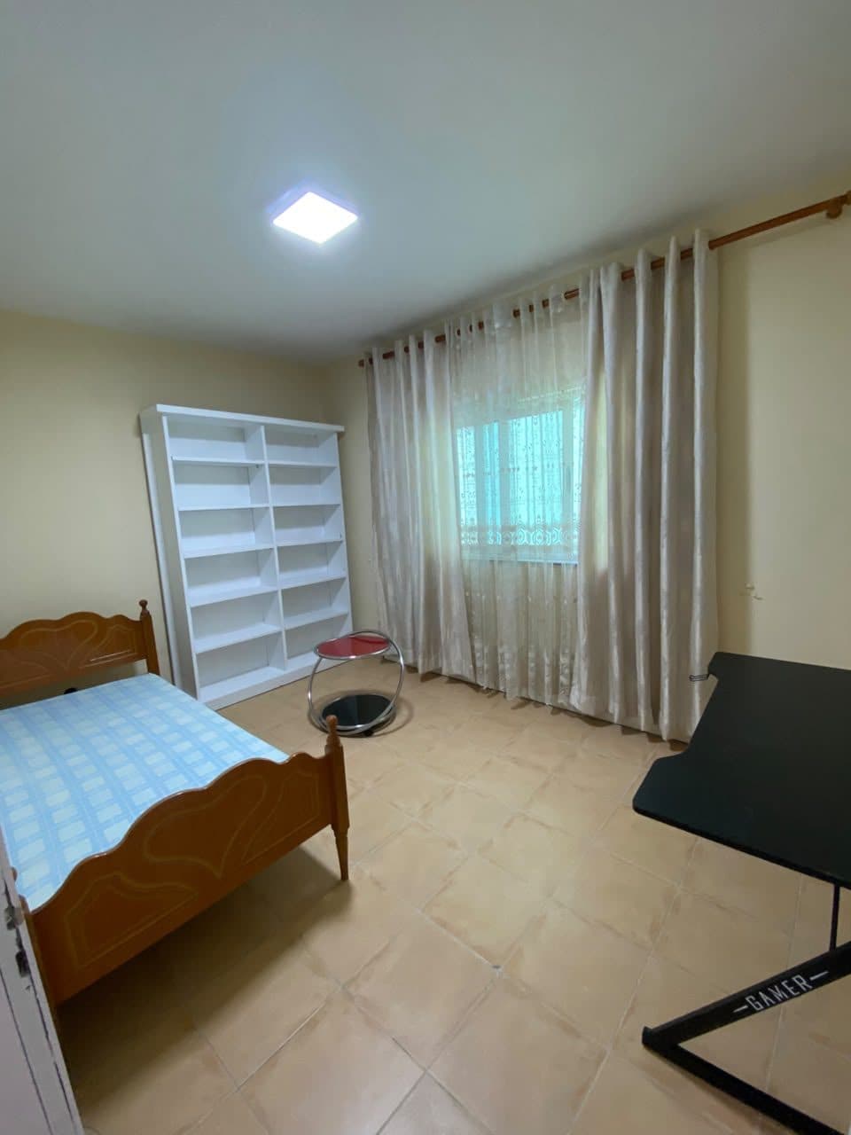 Qera, Apartament 2+1+ Aneks, Kristal Center, Tiranë – 980€ | 110 m²