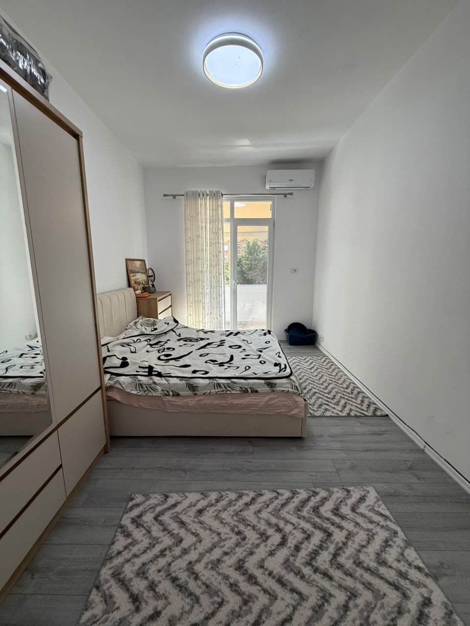 Qera, Apartament 2+1 , Ish Ekspozita, Tiranë - 80.000 Lekë | 110 m² 4