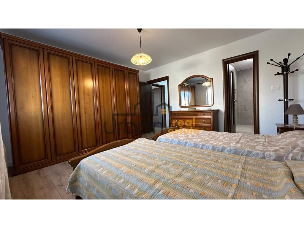 Qera, Apartament 2+1+2, Komuna e Parisit, Tiranë - 800€ | 100 m² 3