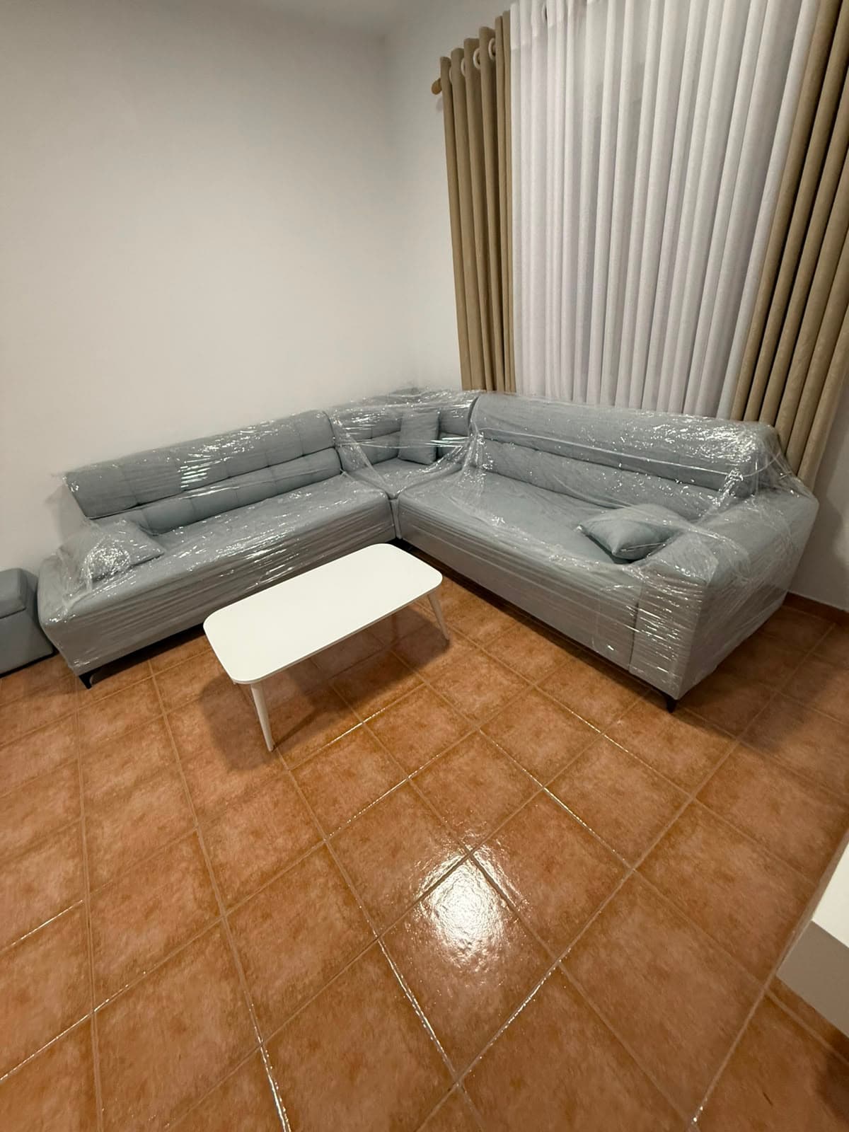 Qera, Shtepi Private ,1+1 , Rruga 5 Maji, Tiranë