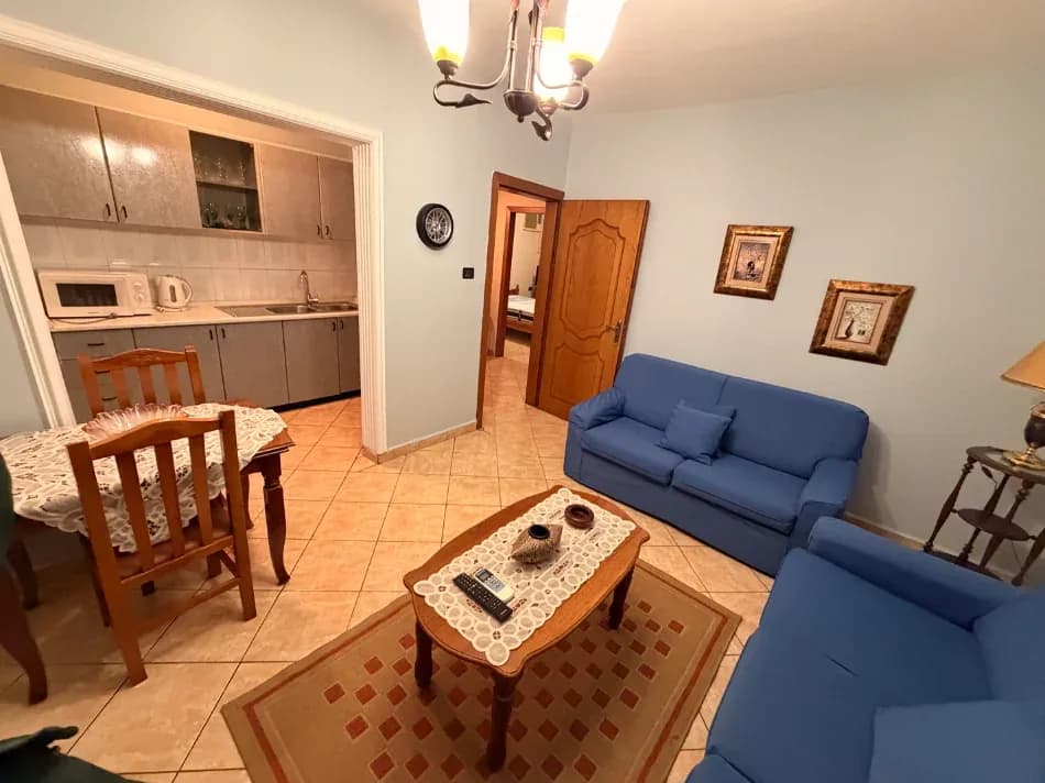 Qera, Apartament 2+1+Aneks , Porcelan, Tiranë - 550€ | 87 m²