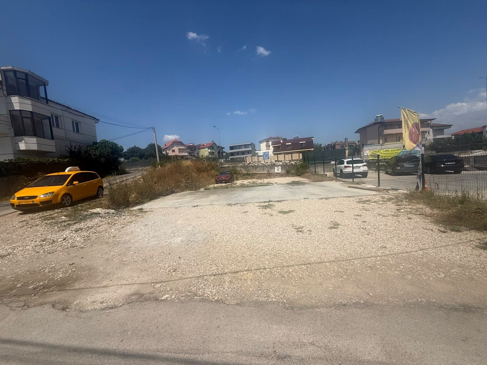 Shitet, Tokë Arë + Truall, Sauk i Ri, Tiranë 1