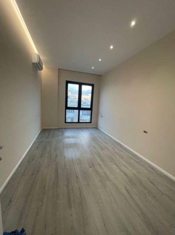 Qera, Apartament 2+1 , Rruga e Kavajës, Tirana 2