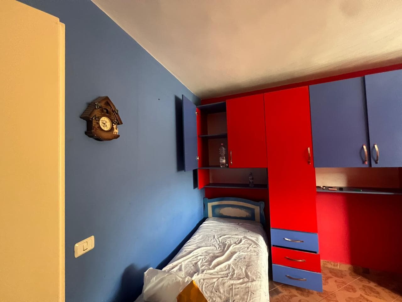 Shitet, Apartament 2+1 , Laprakë, Tiranë 3