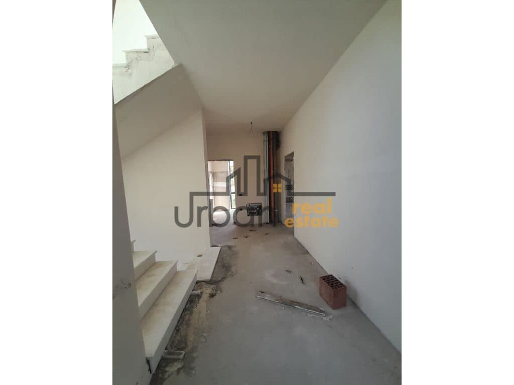 Shitet, Vilë, Pallati i Brigadave, Tiranë - 800.000€ | 480 m² 3