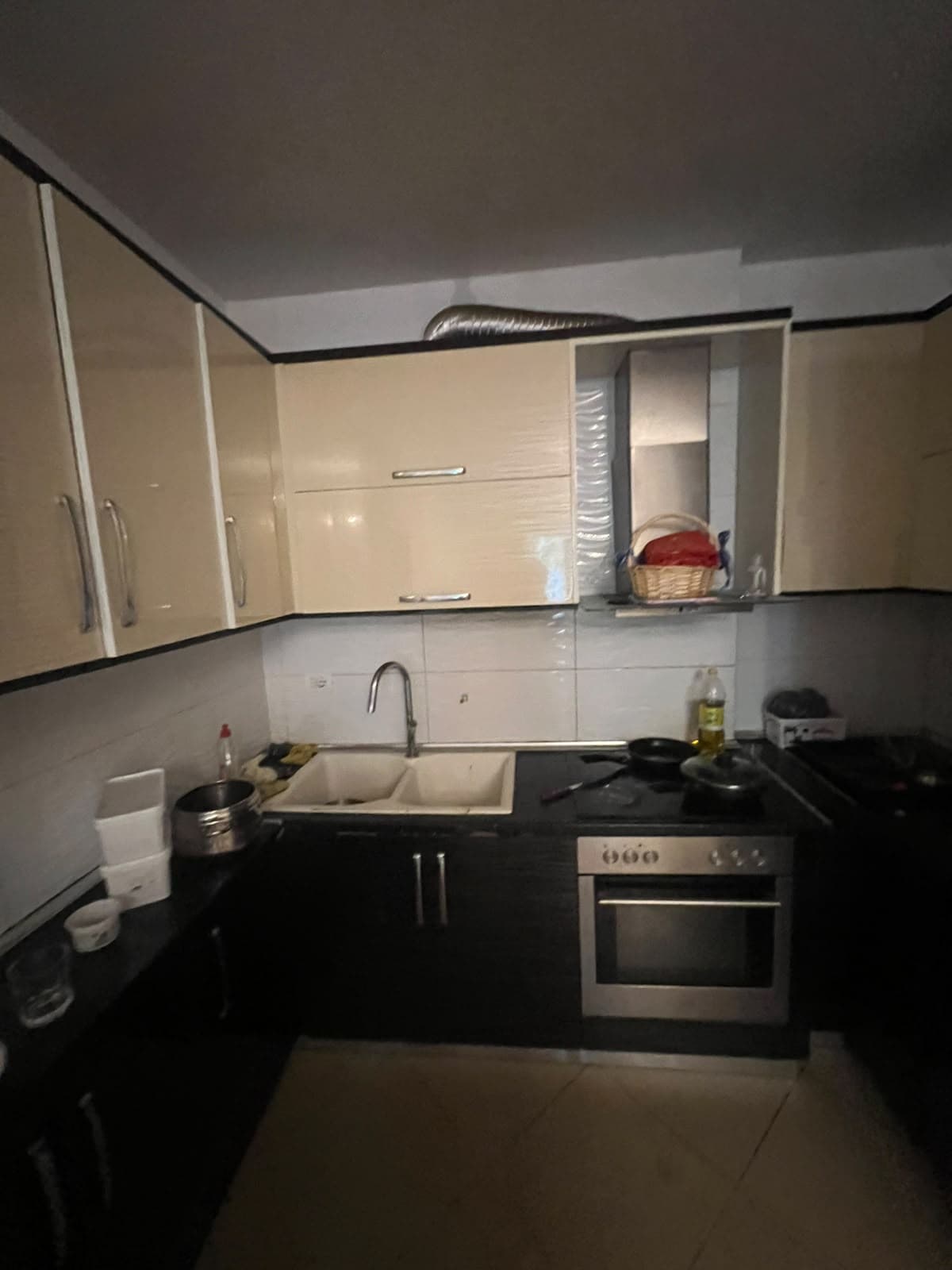 Qera, Apartament 2+1+2 , Yzberish, Tiranë - 450€ | 80 m² 2