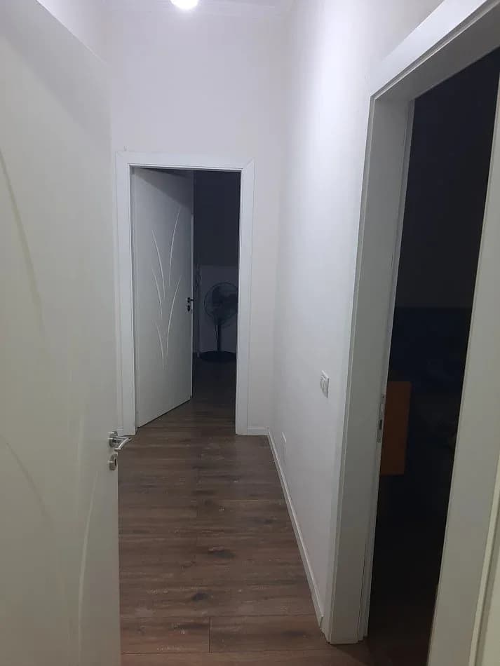 Shitet, Apartament 2+1 , Fresku, Tiranë 4