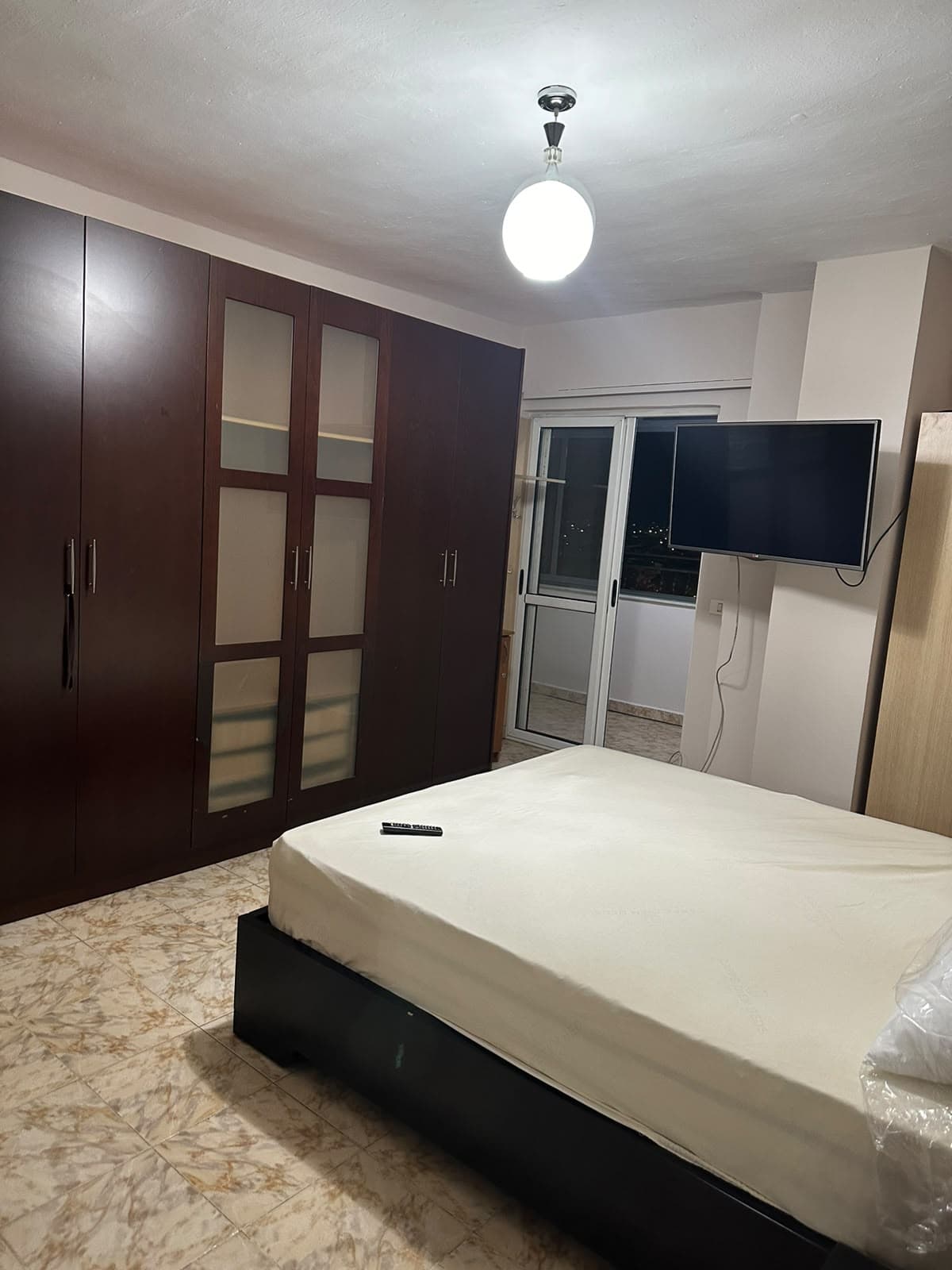 Qera, Apartament 3+1 , Laprakë, Tiranë - 90.000 Lekë | 120 m² 4