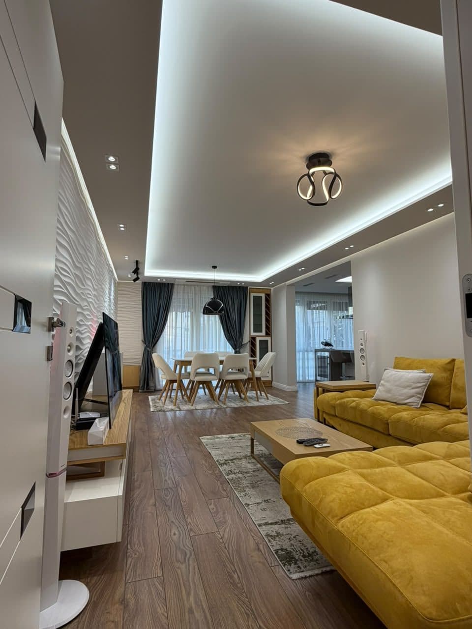 Shitet, Apartament 2+1+2, Blloku Gintash, Tirane
